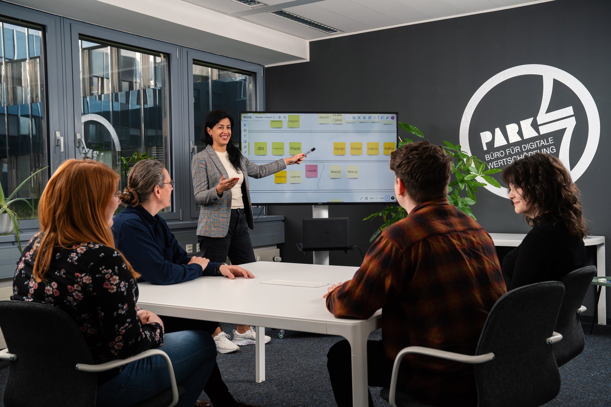 TAH00929-be Kopie TAH00929-be Kopie